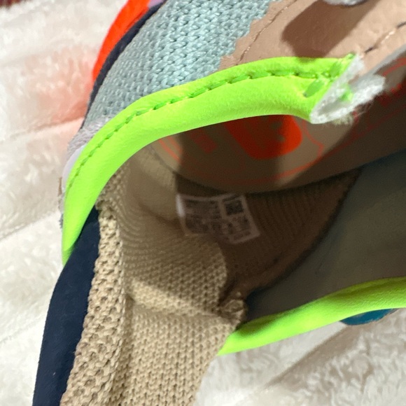 Adidas Pharrell Williams x Tokio Solar Hu sneakers 8.5 - Picture 9 of 9